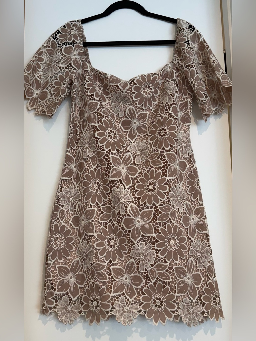 Floral Lace Mini Dress - Picture 2 of 5